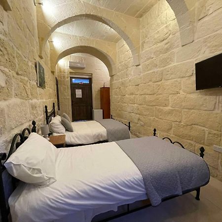 The Cloisters Bed And Breakfast Xagħra Zewnętrze zdjęcie