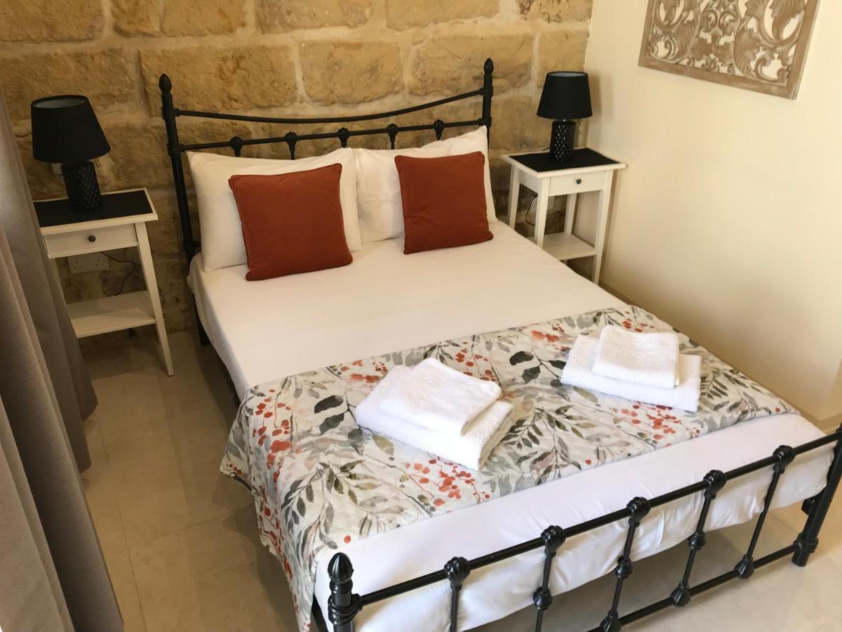 The Cloisters Bed And Breakfast Xagħra Zewnętrze zdjęcie