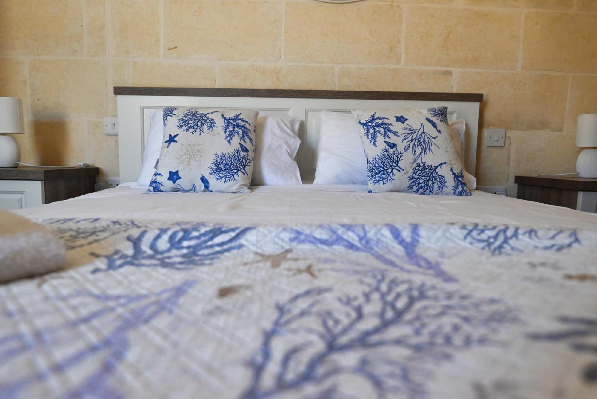 The Cloisters Bed And Breakfast Xagħra Zewnętrze zdjęcie