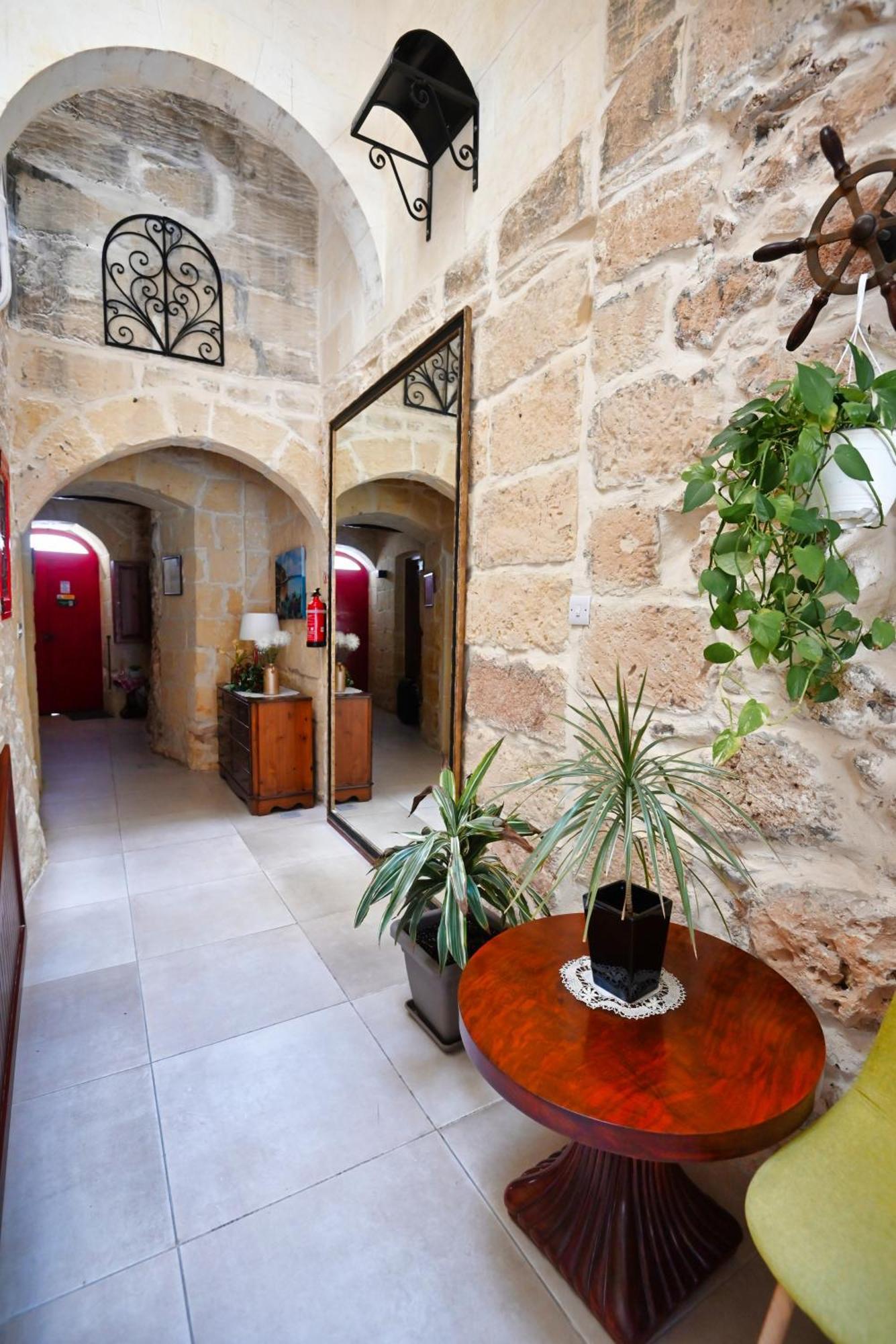 The Cloisters Bed And Breakfast Xagħra Zewnętrze zdjęcie