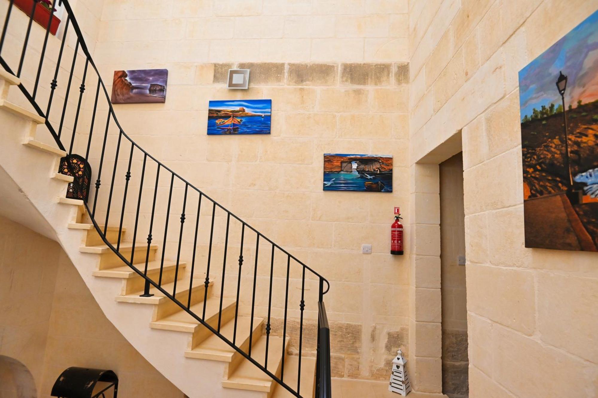 The Cloisters Bed And Breakfast Xagħra Zewnętrze zdjęcie