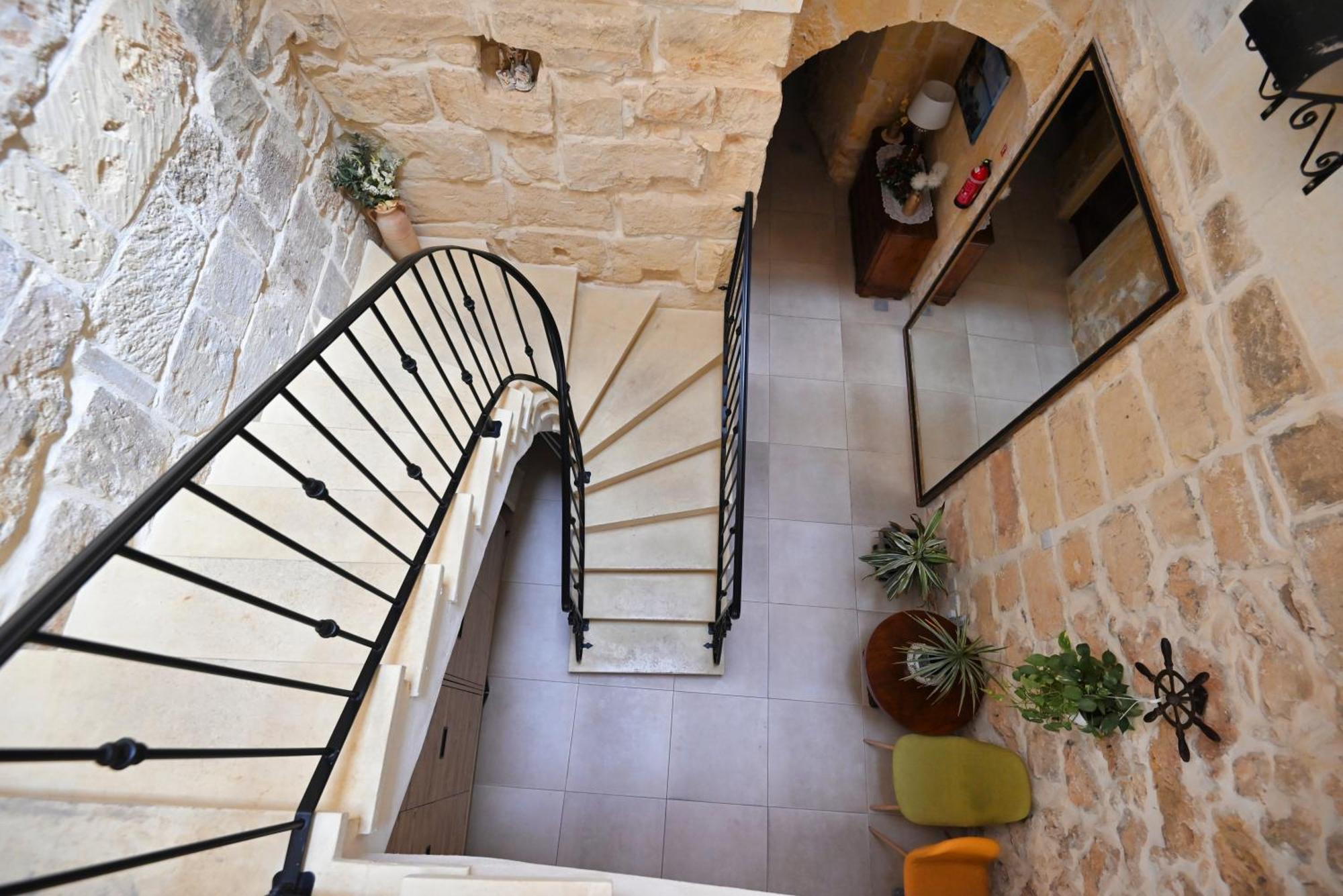 The Cloisters Bed And Breakfast Xagħra Zewnętrze zdjęcie