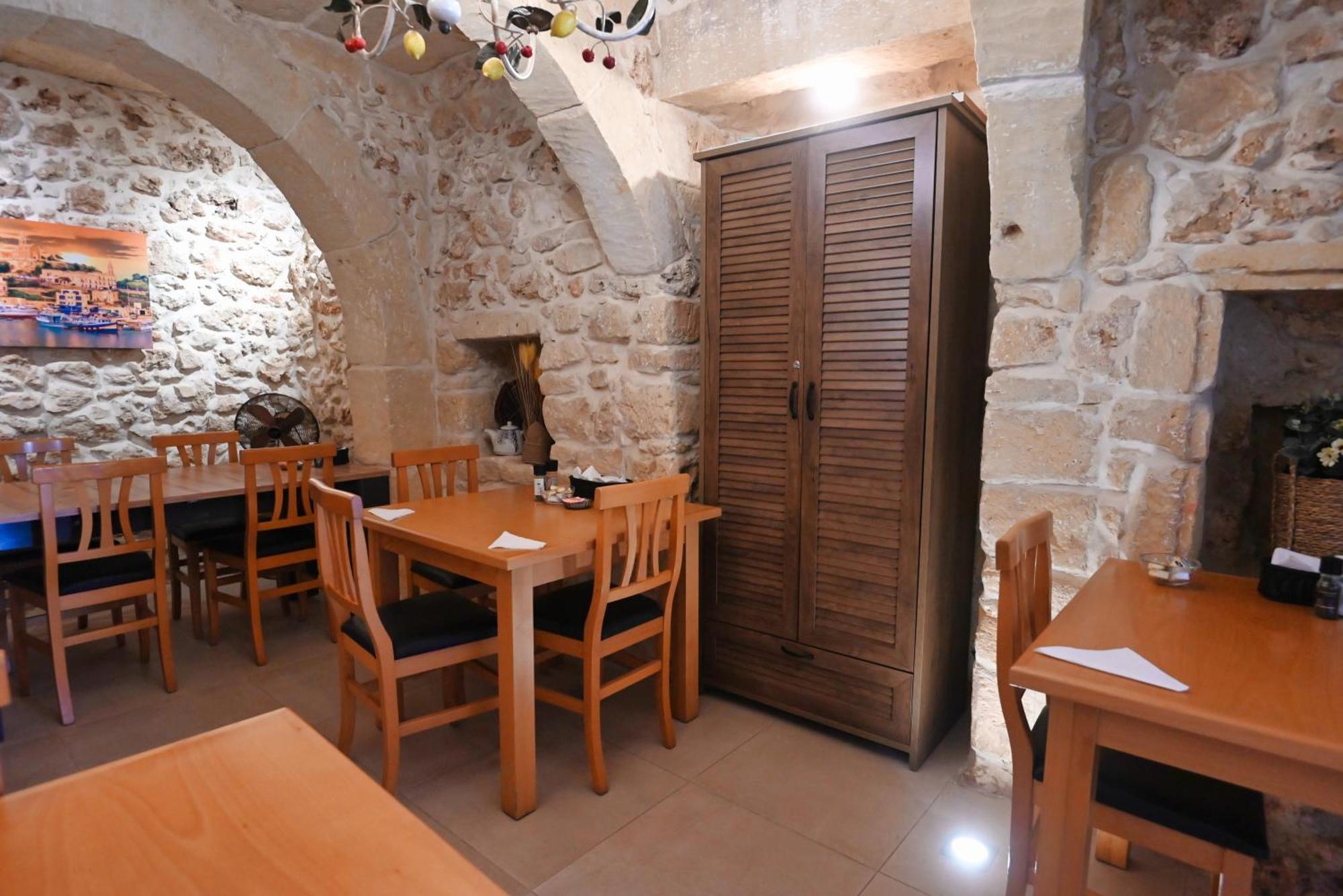 The Cloisters Bed And Breakfast Xagħra Zewnętrze zdjęcie